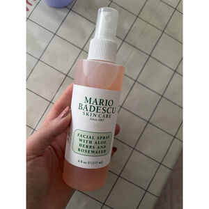 Mario Badescu Facial Spray with ALoe , Herbs and Rosewater 6 oz